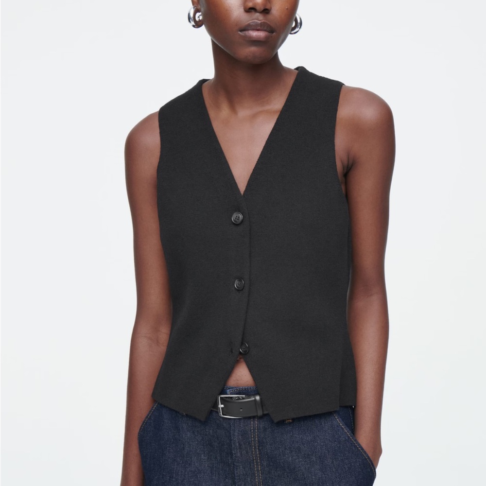 COS Knitted Vest size S